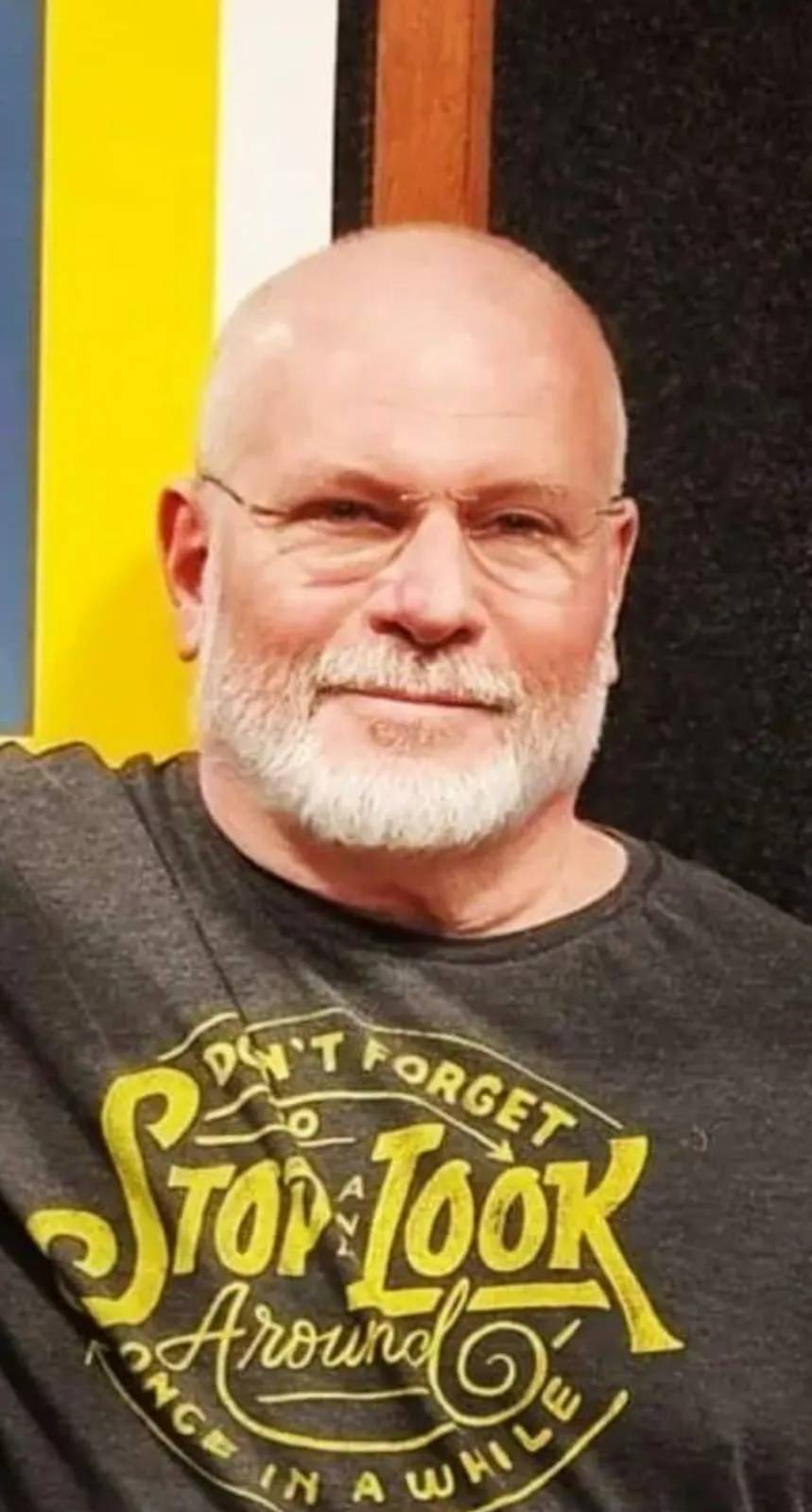 יעקב גלעד - תמונה ממוזערת 2