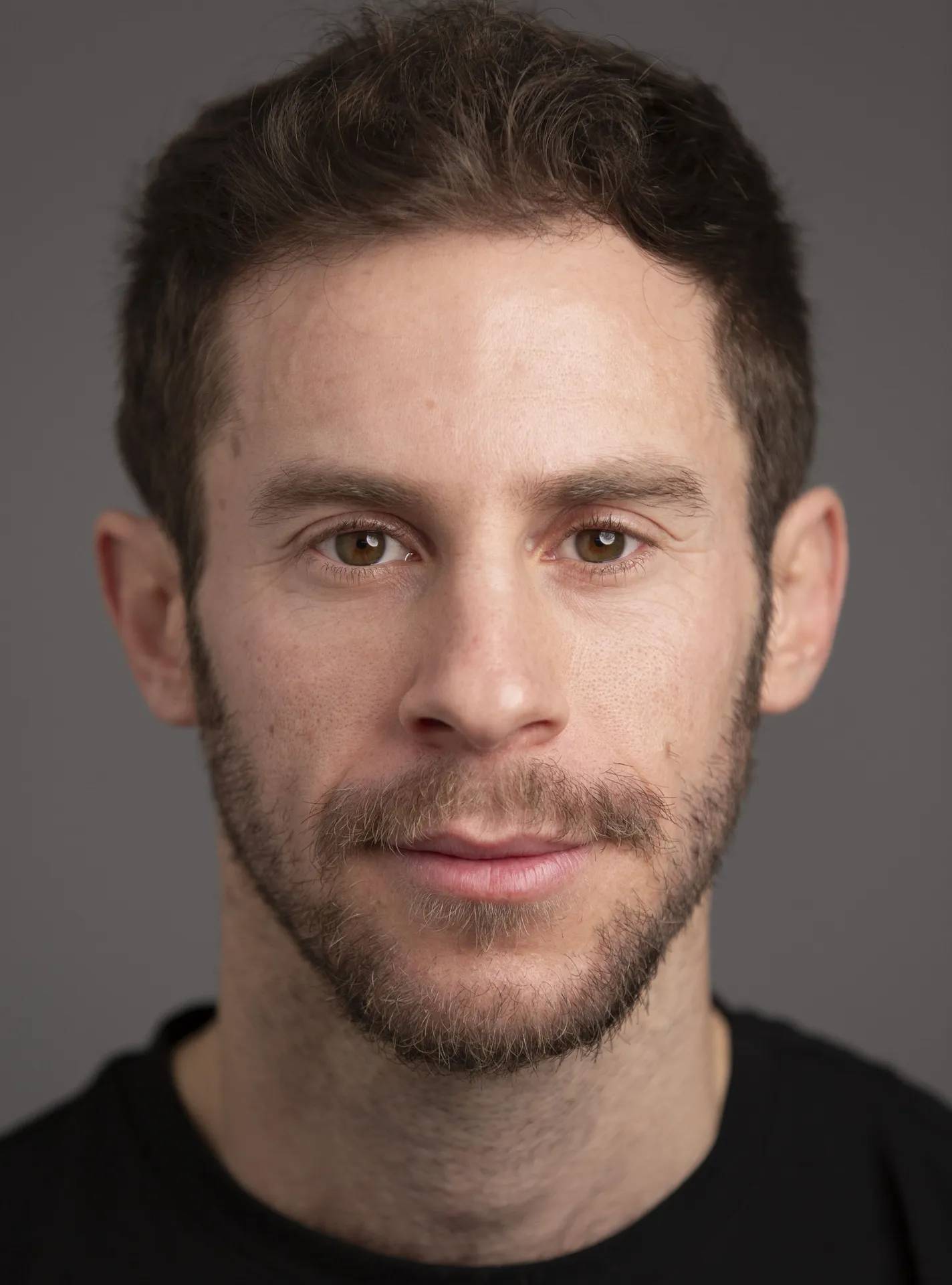 עידן יחיאלי - תמונה ממוזערת 1