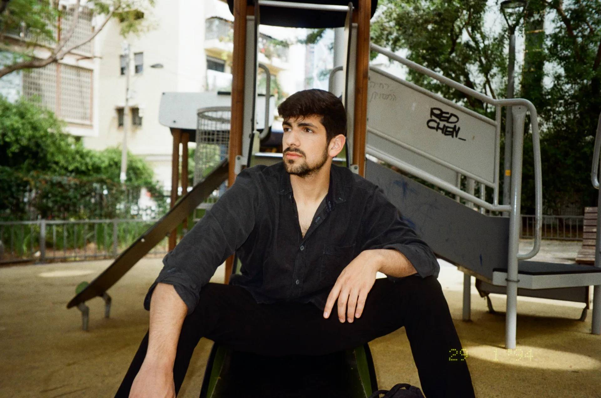 עומר לוי - תמונה ממוזערת 3