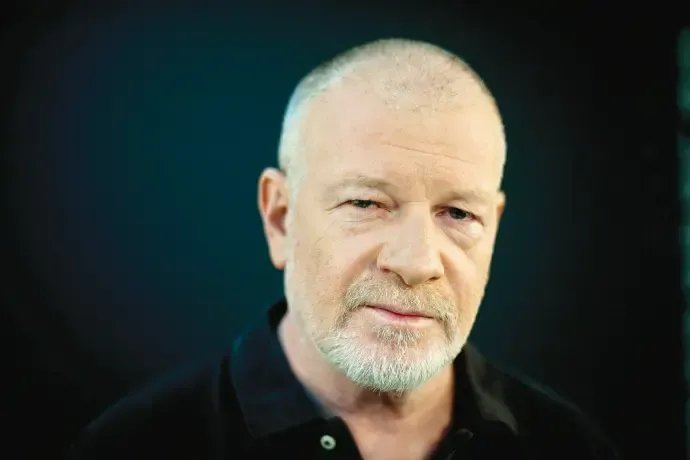 יעקב גלעד - תמונה 1