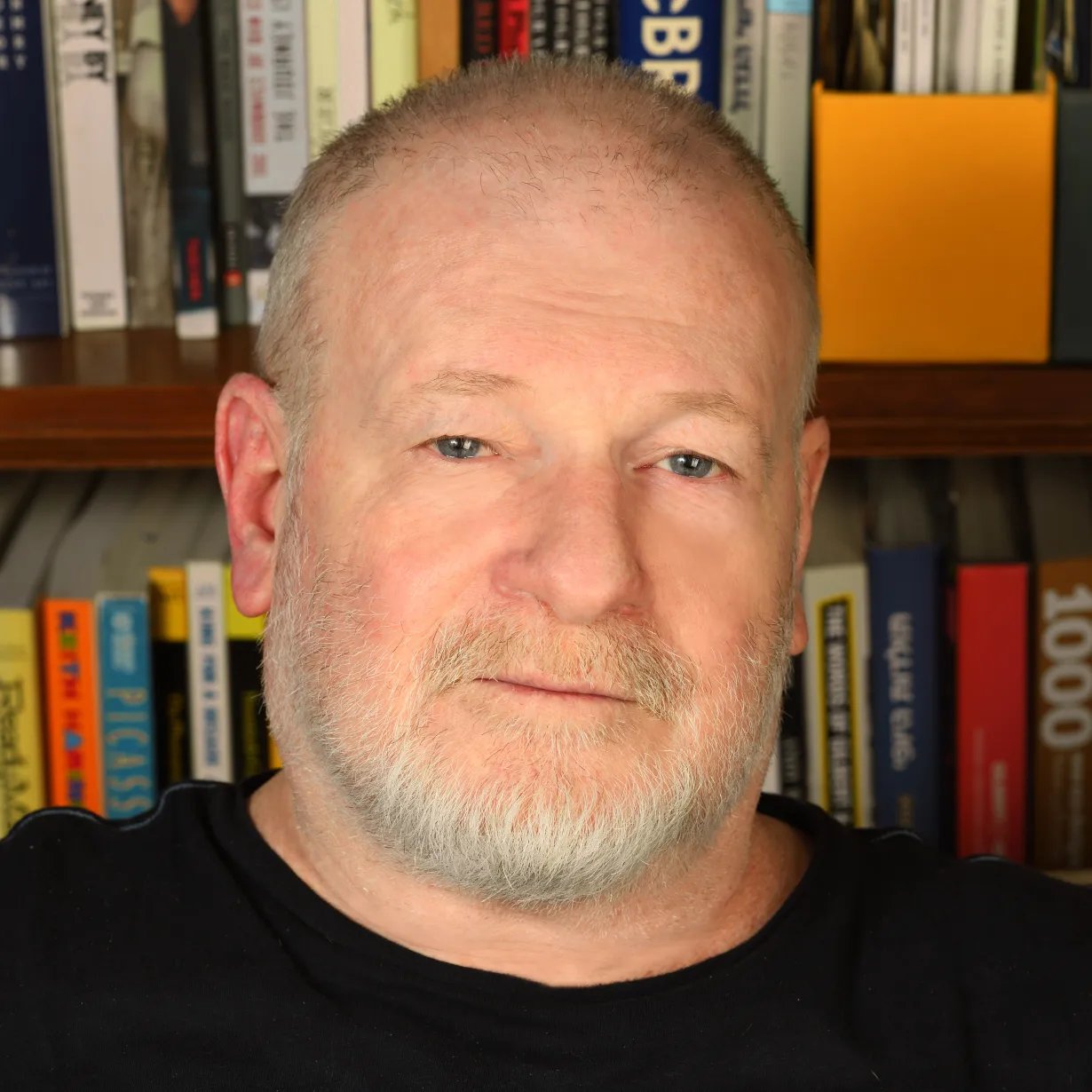 יעקב גלעד - תמונה 1